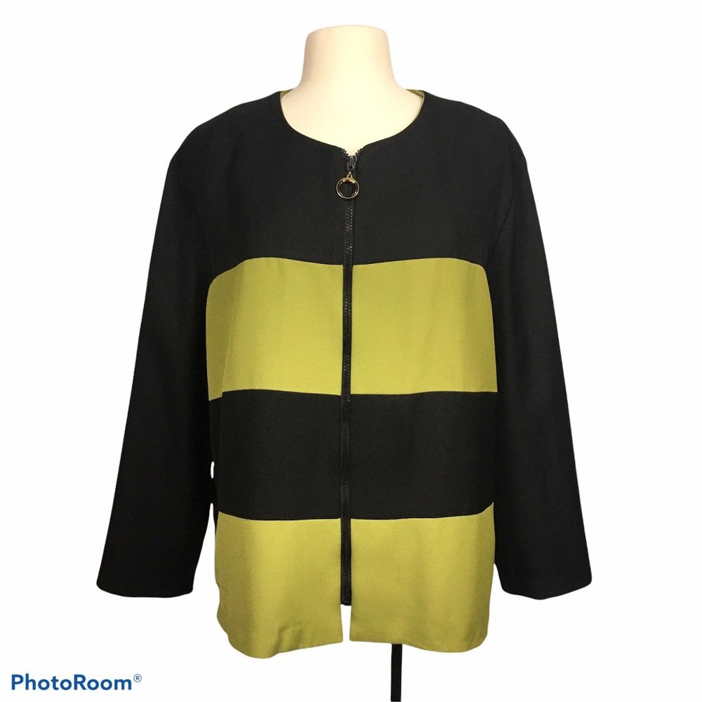 Studio C II Black Green Bold Stripe‎ Zip Front Top